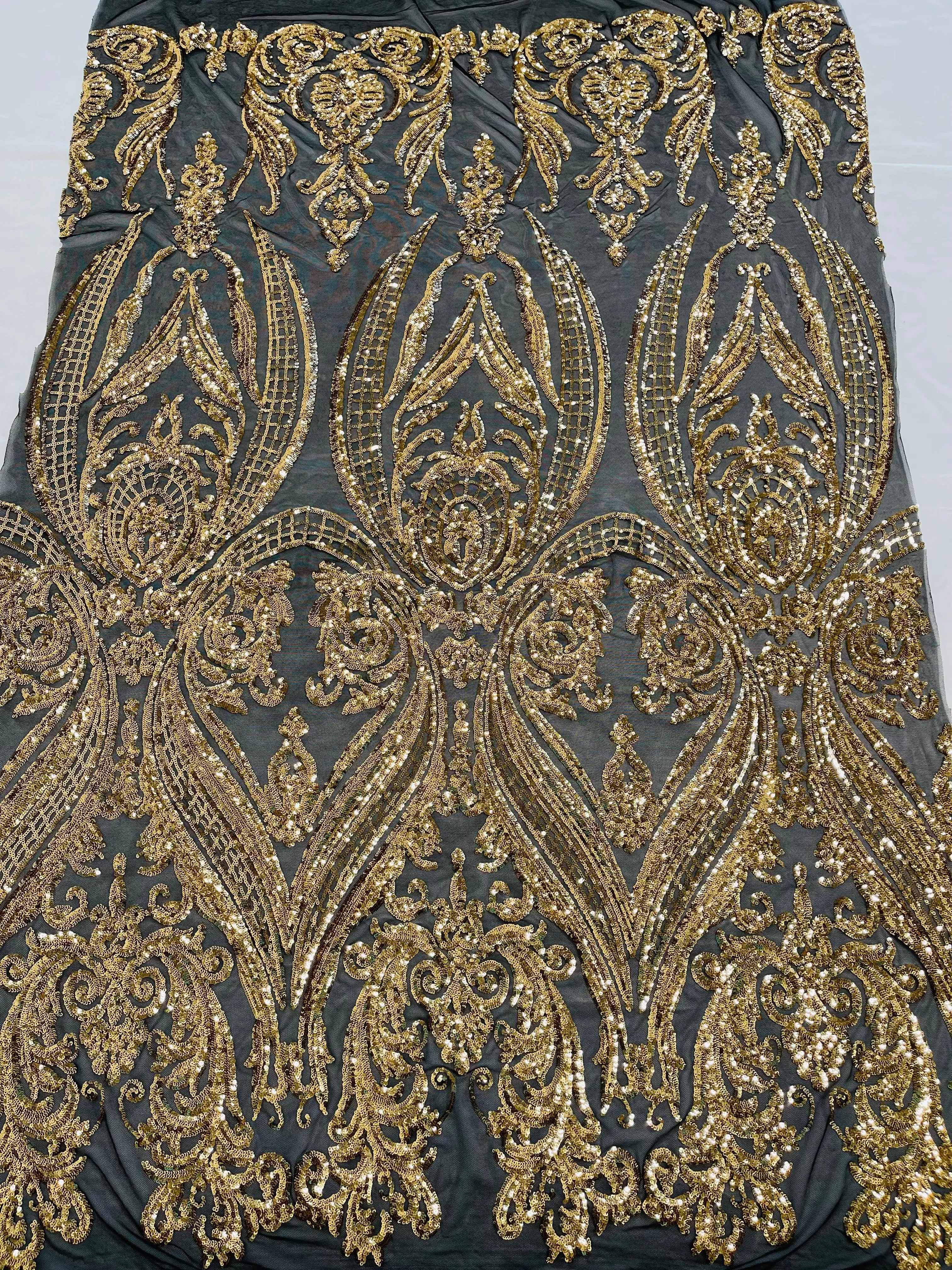 BIG DAMASK SEQUIN (By The Yard)