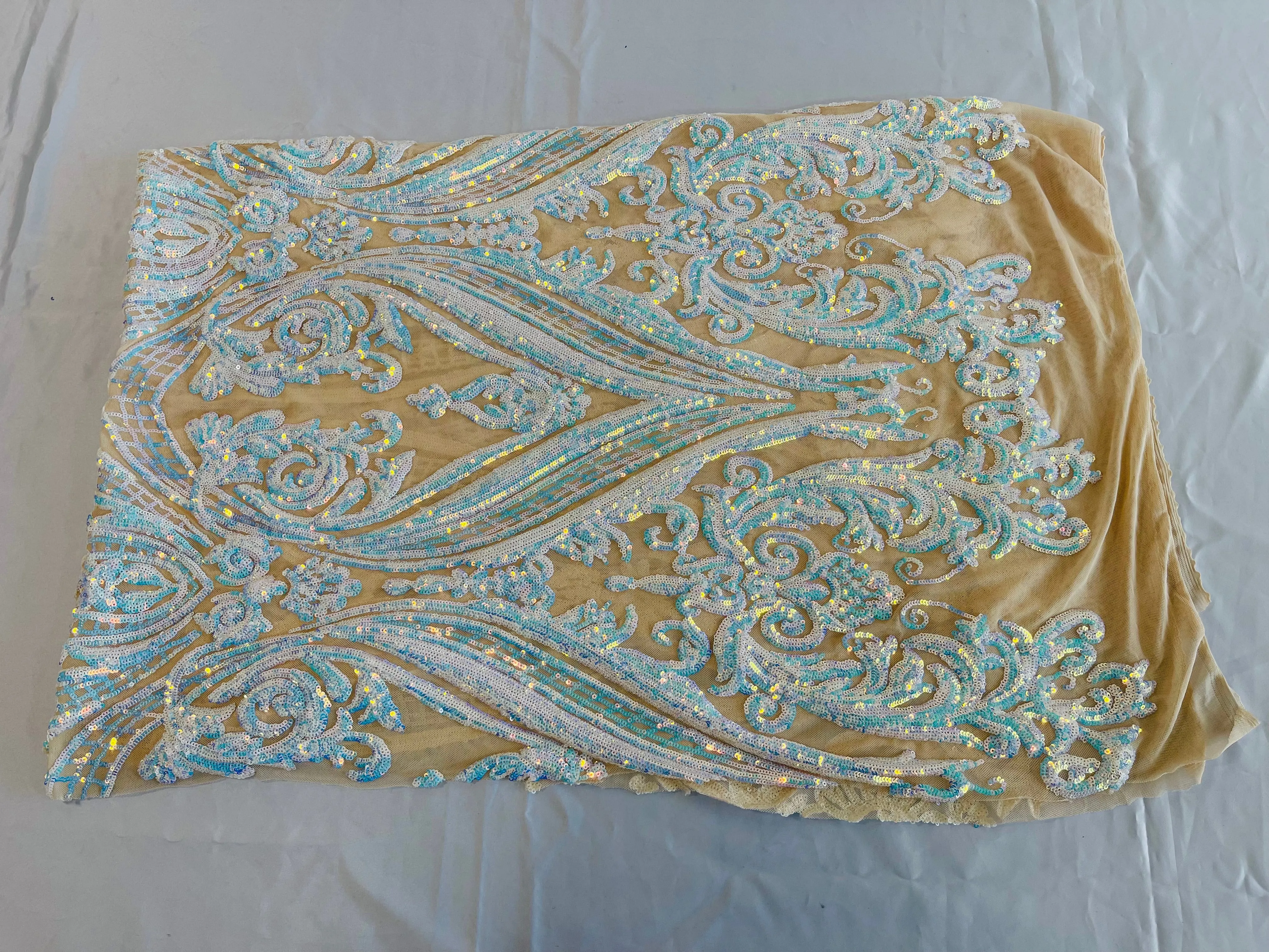 BIG DAMASK SEQUIN (By The Yard)