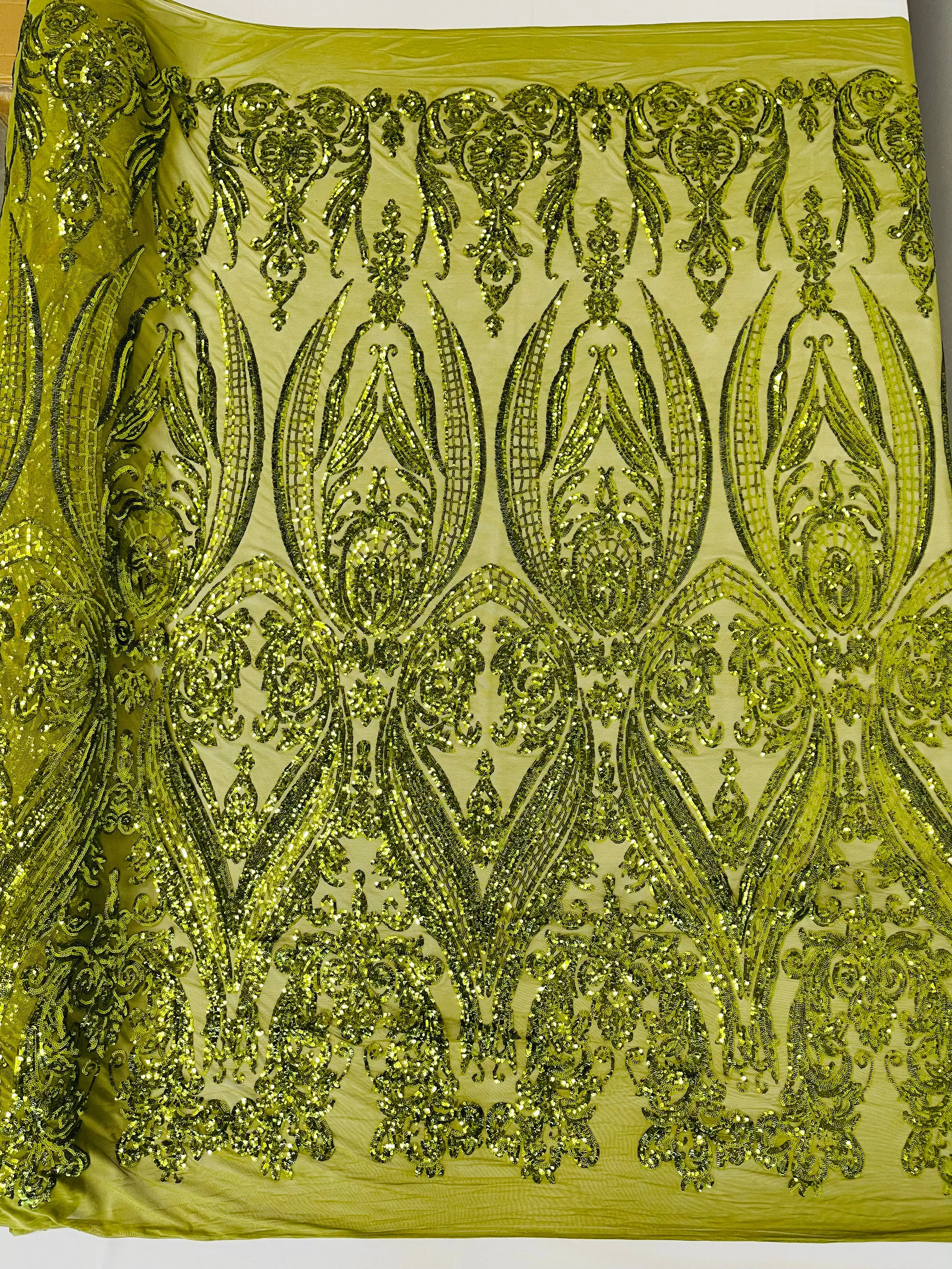 BIG DAMASK SEQUIN (By The Yard)