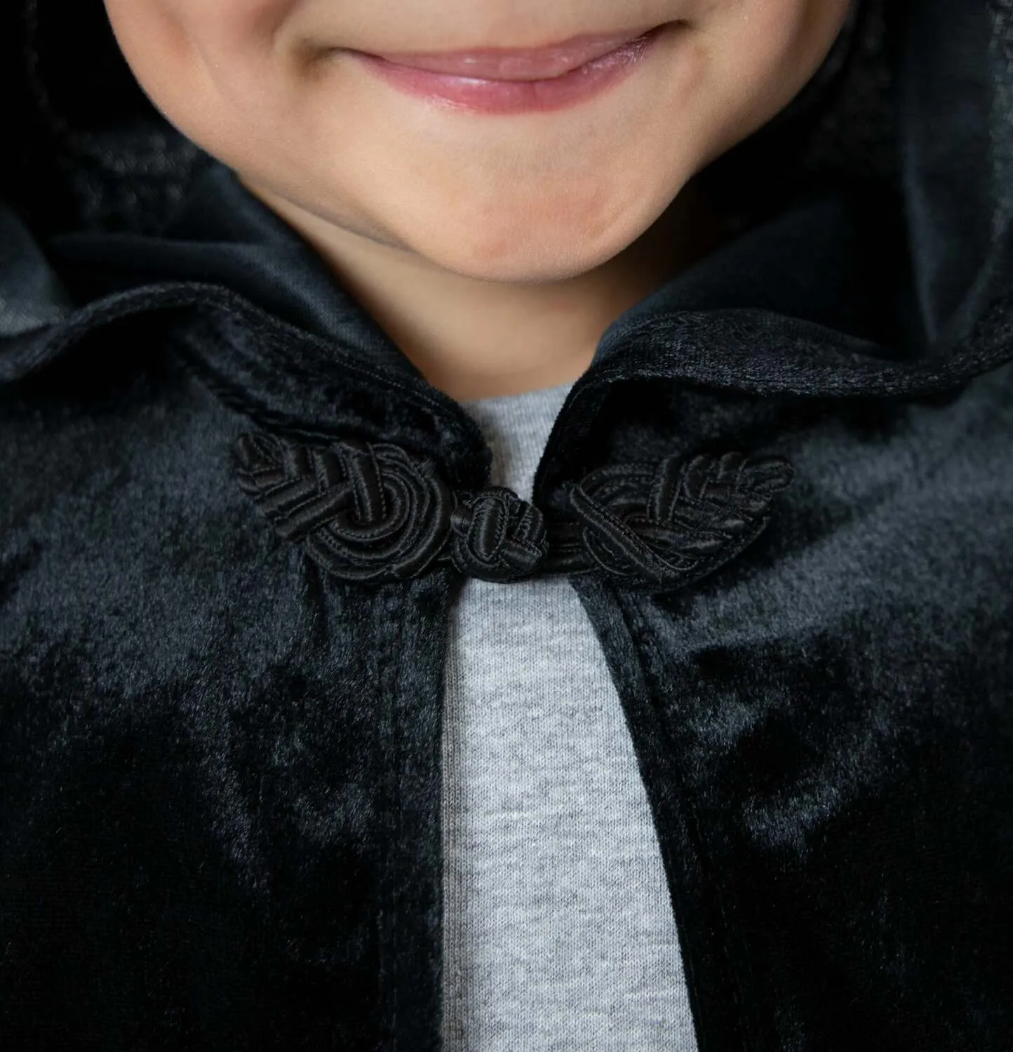 Black Child Cloak Small-Medium