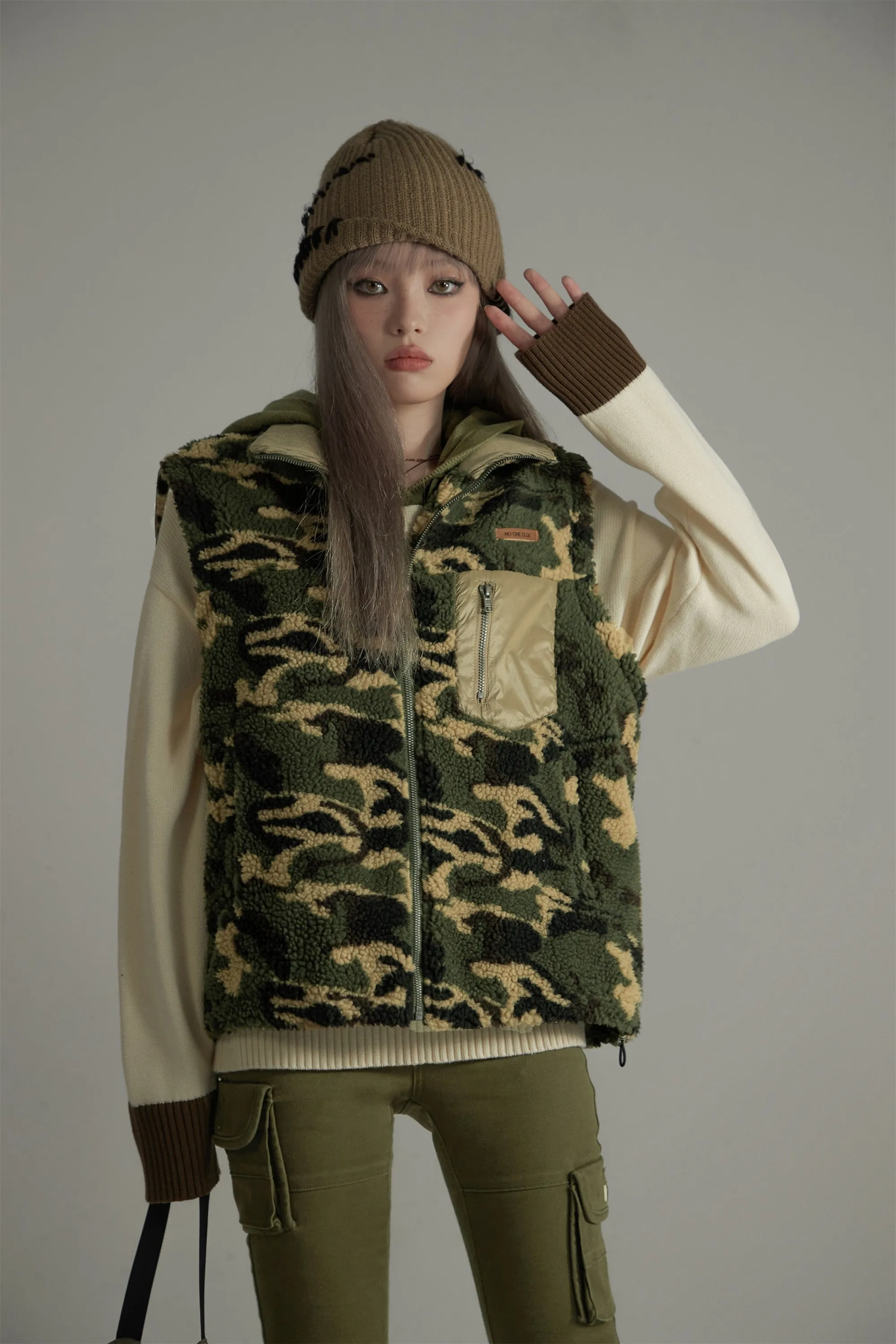 Camouflage Fleece Zip-Up Vest Jacket