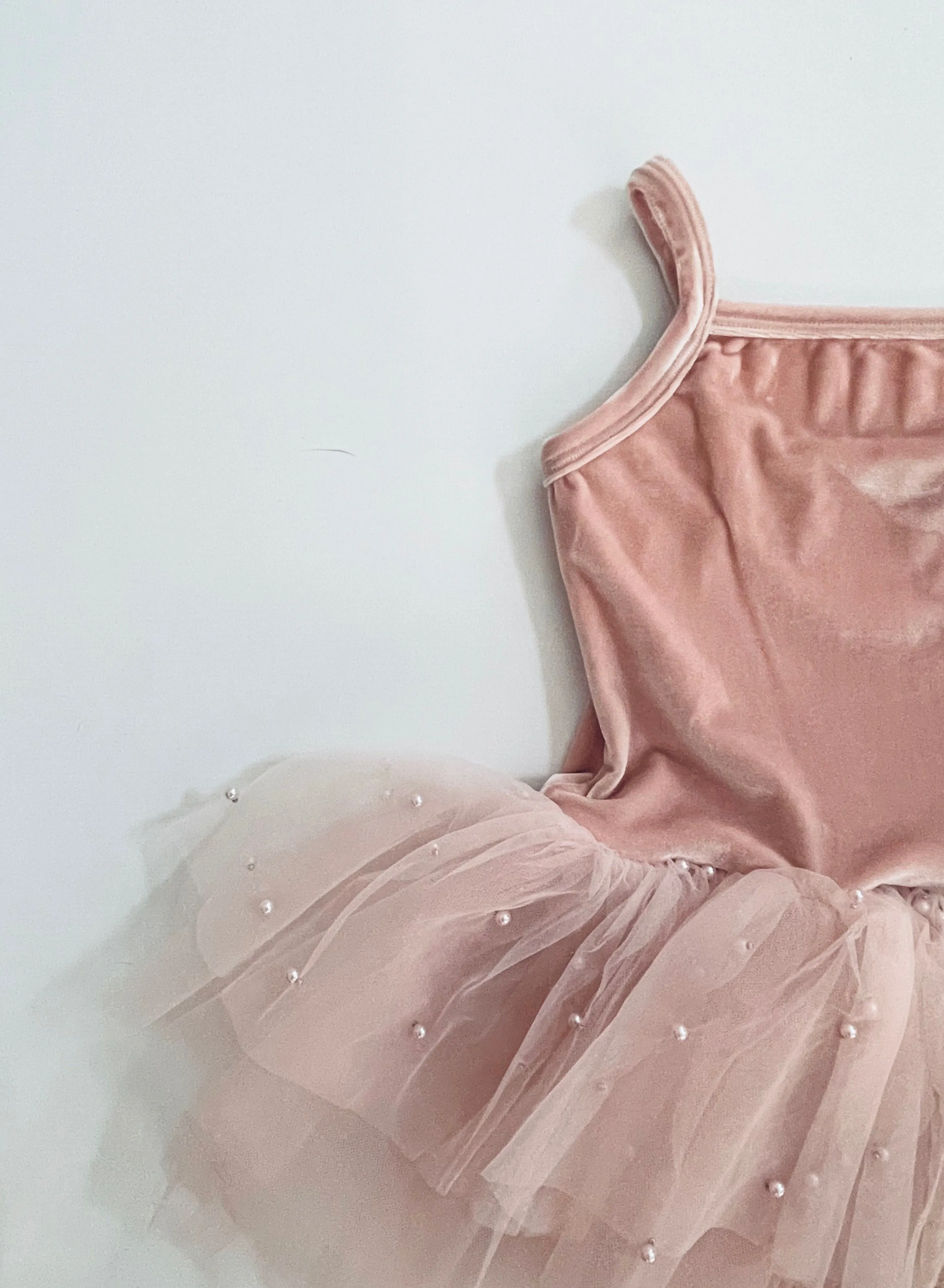 DOLLY® VELVET LEOTARD ROMPER WITH PEARL TULLE  dollypink  ⚪