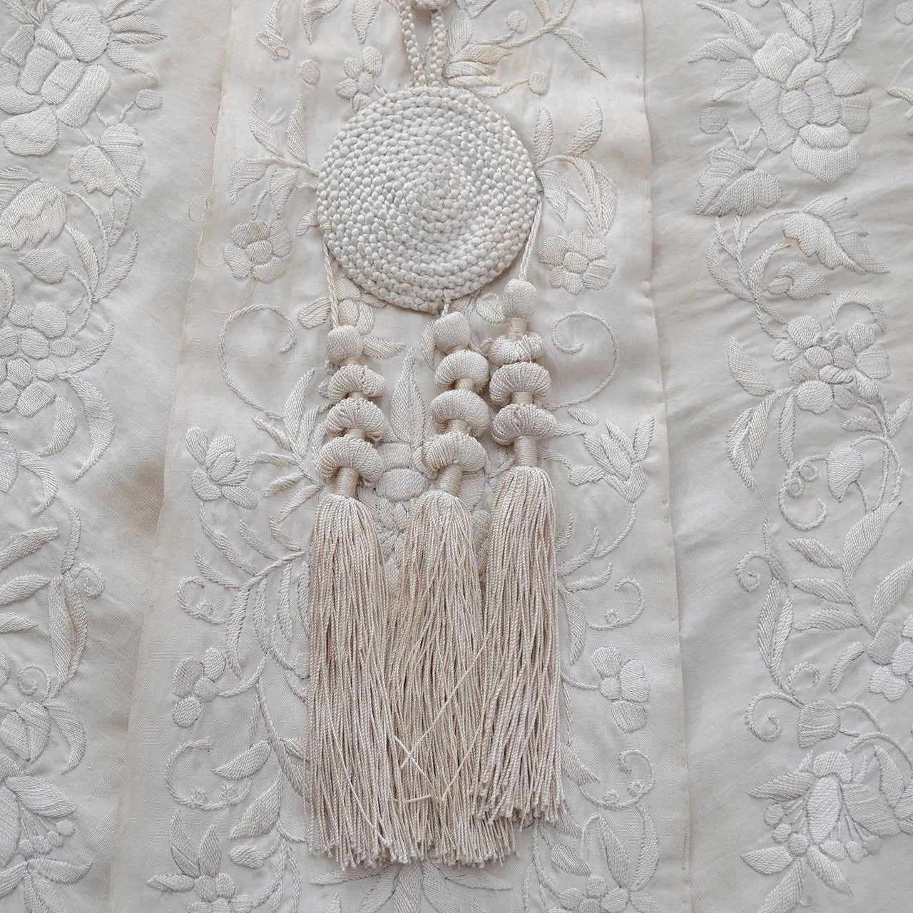 Vintage Edwardian Ivory Silk Shawl with Fringe